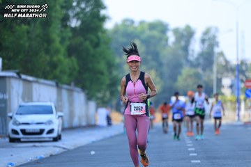 BINH DUONG NEW CITY HALF MARATHON 2024 - Ảnh #1764781
