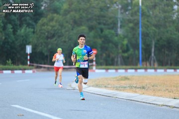 BINH DUONG NEW CITY HALF MARATHON 2024 - Ảnh #1735567