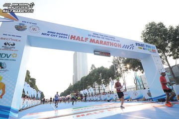 BINH DUONG NEW CITY HALF MARATHON 2024 - Ảnh #1821402