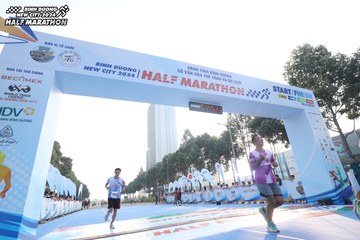 BINH DUONG NEW CITY HALF MARATHON 2024 - Ảnh #1820740