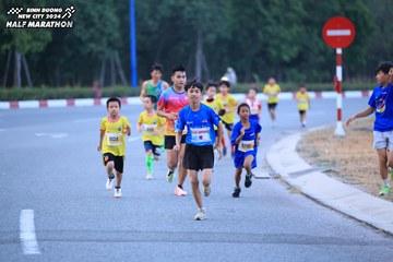BINH DUONG NEW CITY HALF MARATHON 2024 - Ảnh #1726209
