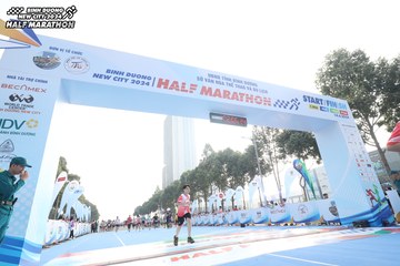 BINH DUONG NEW CITY HALF MARATHON 2024 - Ảnh #1822257