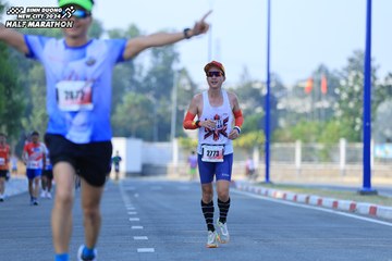 BINH DUONG NEW CITY HALF MARATHON 2024 - Ảnh #1765882