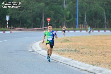 BINH DUONG NEW CITY HALF MARATHON 2024 - Ảnh #1735200