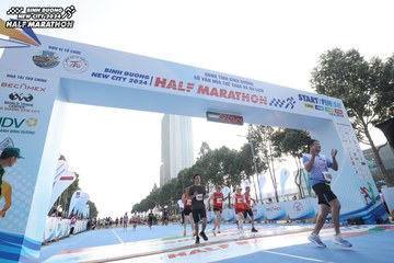 BINH DUONG NEW CITY HALF MARATHON 2024 - Ảnh #1820443