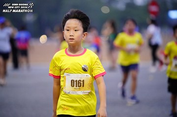 BINH DUONG NEW CITY HALF MARATHON 2024 - Ảnh #1725494
