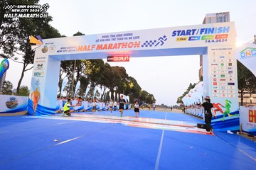 BINH DUONG NEW CITY HALF MARATHON 2024 - Ảnh #1729586