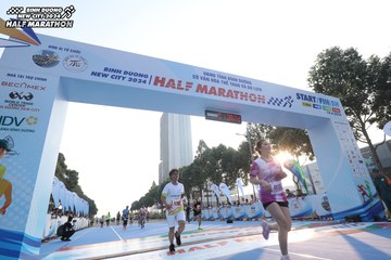 BINH DUONG NEW CITY HALF MARATHON 2024 - Ảnh #1820121