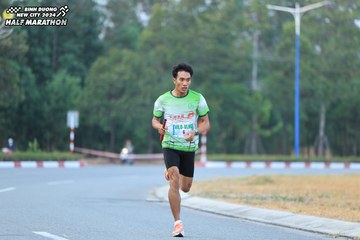 BINH DUONG NEW CITY HALF MARATHON 2024 - Ảnh #1735533
