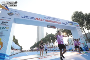 BINH DUONG NEW CITY HALF MARATHON 2024 - Ảnh #1821148