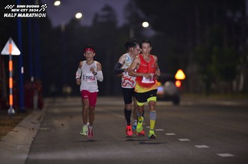 BINH DUONG NEW CITY HALF MARATHON 2024 - Ảnh #1755650