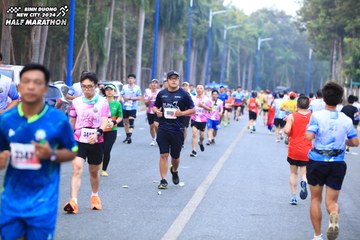 BINH DUONG NEW CITY HALF MARATHON 2024 - Ảnh #1750590