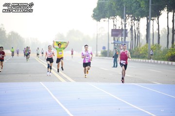 BINH DUONG NEW CITY HALF MARATHON 2024 - Ảnh #1757042
