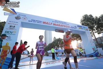 BINH DUONG NEW CITY HALF MARATHON 2024 - Ảnh #1738103