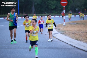 BINH DUONG NEW CITY HALF MARATHON 2024 - Ảnh #1726233