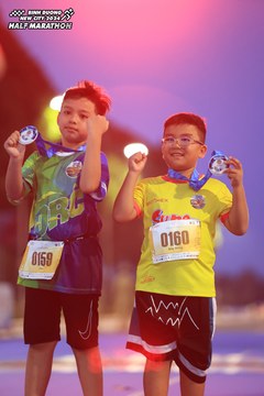 BINH DUONG NEW CITY HALF MARATHON 2024 - Ảnh #1729380