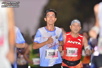 BINH DUONG NEW CITY HALF MARATHON 2024 - Ảnh #1756526