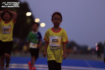 BINH DUONG NEW CITY HALF MARATHON 2024 - Ảnh #1729215