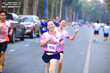 BINH DUONG NEW CITY HALF MARATHON 2024 - Ảnh #1755596