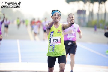 BINH DUONG NEW CITY HALF MARATHON 2024 - Ảnh #1757670