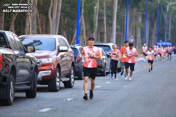 BINH DUONG NEW CITY HALF MARATHON 2024 - Ảnh #1756317
