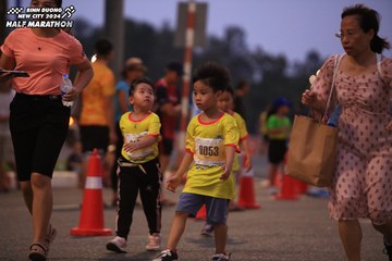 BINH DUONG NEW CITY HALF MARATHON 2024 - Ảnh #1728405