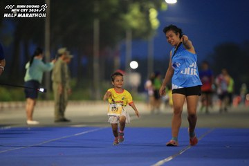 BINH DUONG NEW CITY HALF MARATHON 2024 - Ảnh #1728744