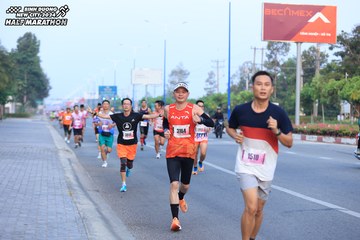 BINH DUONG NEW CITY HALF MARATHON 2024 - Ảnh #1770803