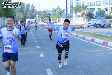 BINH DUONG NEW CITY HALF MARATHON 2024 - Ảnh #1770791