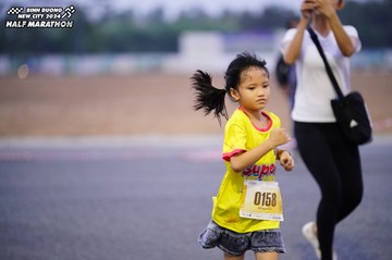 BINH DUONG NEW CITY HALF MARATHON 2024 - Ảnh #1724918