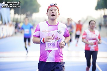 BINH DUONG NEW CITY HALF MARATHON 2024 - Ảnh #1759359