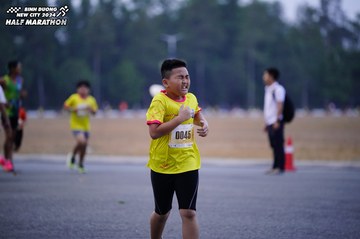 BINH DUONG NEW CITY HALF MARATHON 2024 - Ảnh #1725174