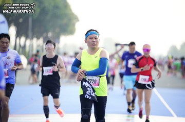 BINH DUONG NEW CITY HALF MARATHON 2024 - Ảnh #1759066