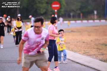 BINH DUONG NEW CITY HALF MARATHON 2024 - Ảnh #1727158