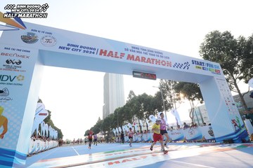 BINH DUONG NEW CITY HALF MARATHON 2024 - Ảnh #1820998