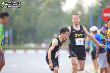 BINH DUONG NEW CITY HALF MARATHON 2024 - Ảnh #1736316