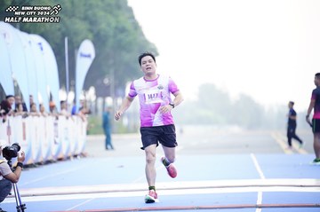 BINH DUONG NEW CITY HALF MARATHON 2024 - Ảnh #1771686