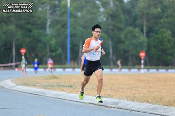 BINH DUONG NEW CITY HALF MARATHON 2024 - Ảnh #1735449
