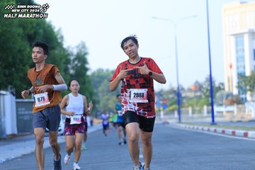 BINH DUONG NEW CITY HALF MARATHON 2024 - Ảnh #1776206