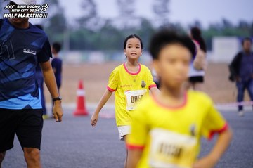 BINH DUONG NEW CITY HALF MARATHON 2024 - Ảnh #1725541