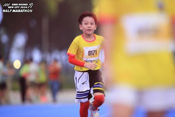 BINH DUONG NEW CITY HALF MARATHON 2024 - Ảnh #1724403