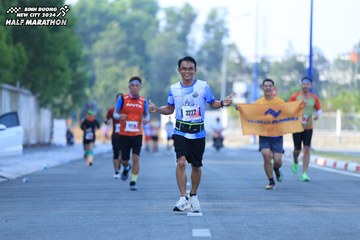 BINH DUONG NEW CITY HALF MARATHON 2024 - Ảnh #1767349