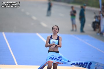 BINH DUONG NEW CITY HALF MARATHON 2024 - Ảnh #1739168
