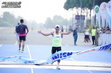BINH DUONG NEW CITY HALF MARATHON 2024 - Ảnh #1771448