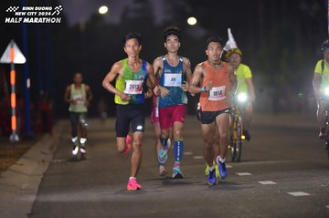 BINH DUONG NEW CITY HALF MARATHON 2024 - Ảnh #1755619