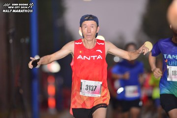 BINH DUONG NEW CITY HALF MARATHON 2024 - Ảnh #1756518