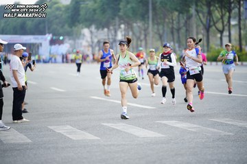 BINH DUONG NEW CITY HALF MARATHON 2024 - Ảnh #1729782
