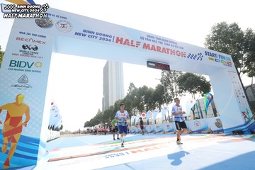 BINH DUONG NEW CITY HALF MARATHON 2024 - Ảnh #1819165