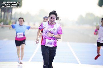 BINH DUONG NEW CITY HALF MARATHON 2024 - Ảnh #1757916