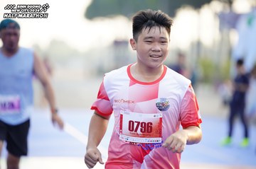 BINH DUONG NEW CITY HALF MARATHON 2024 - Ảnh #1758454